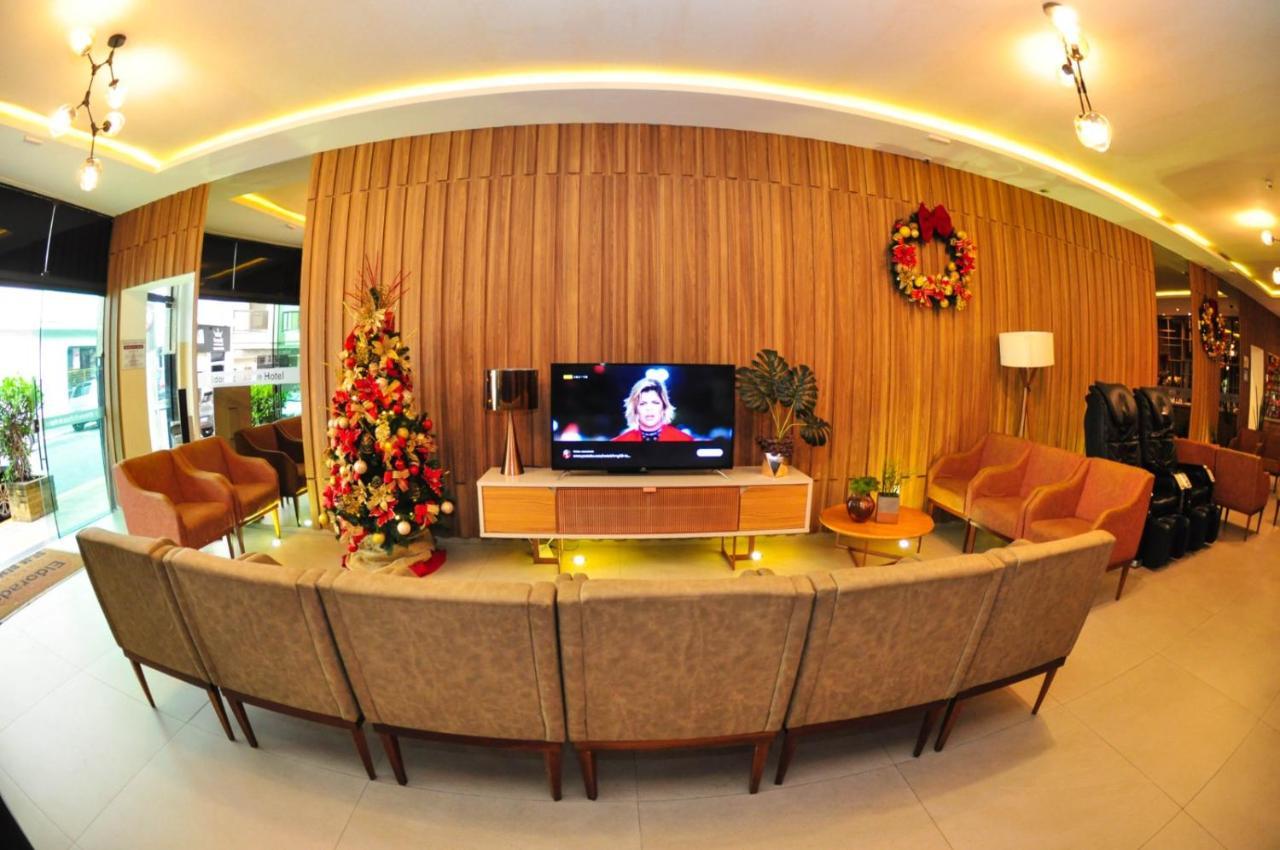 Eldorado Palace Hotel 阿帕雷西达 外观 照片